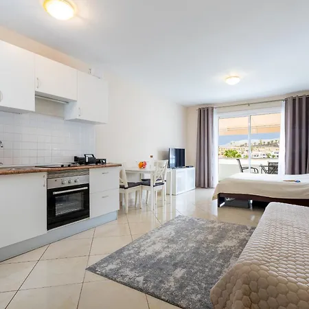 Paula Appartement Costa Adeje (Tenerife)