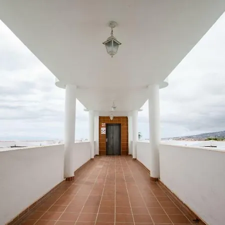 Paula דירה אדחה